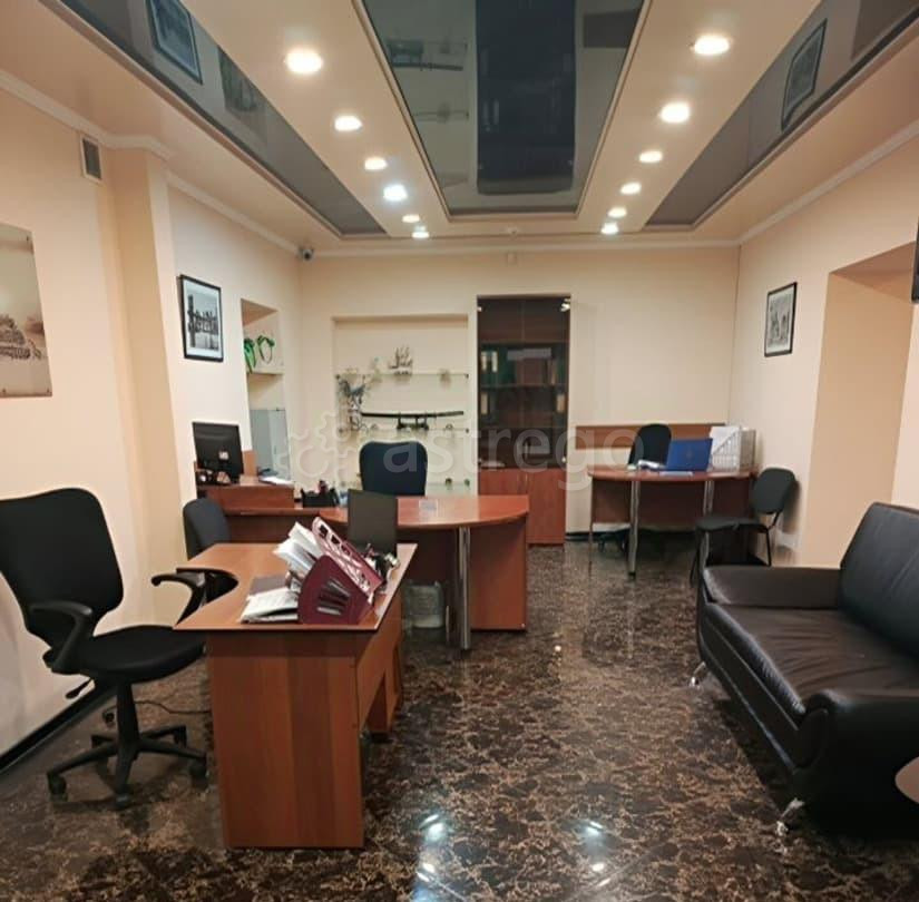 Свободного назначения, 73 м2 Белогорск - изображение 4