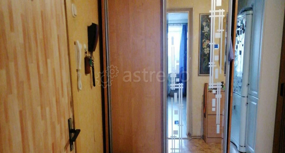 3-комн. квартира, 59 м2, 2/5 эт. Коряжма - изображение 4