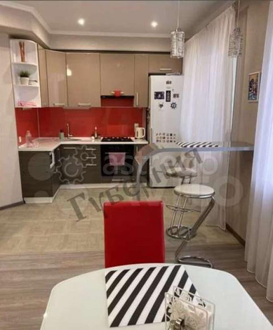 3-комн. квартира, 85 м2, 4/6 эт. Дубовое - изображение 1