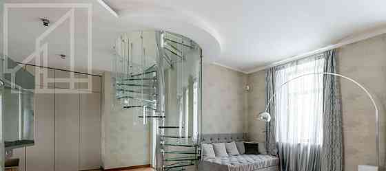 5-комн. квартира, 260 м2, 3/8 эт. Москва