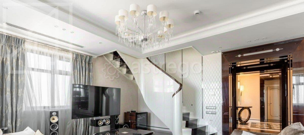 5-комн. квартира, 230 м2, 44/45 эт. Москва - изображение 1
