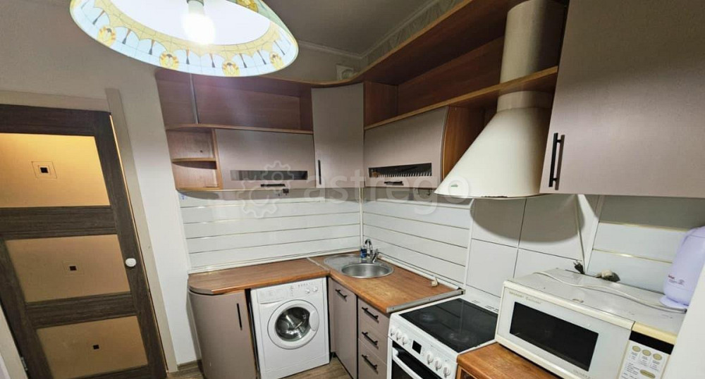 3-комн. квартира, 75 м2, 4/10 эт. Красноярск - изображение 1