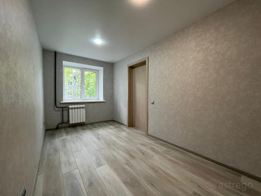 Продам 2-комн. Квартиру, 42.3 м2, 3/5 этаж Томск - изображение 1