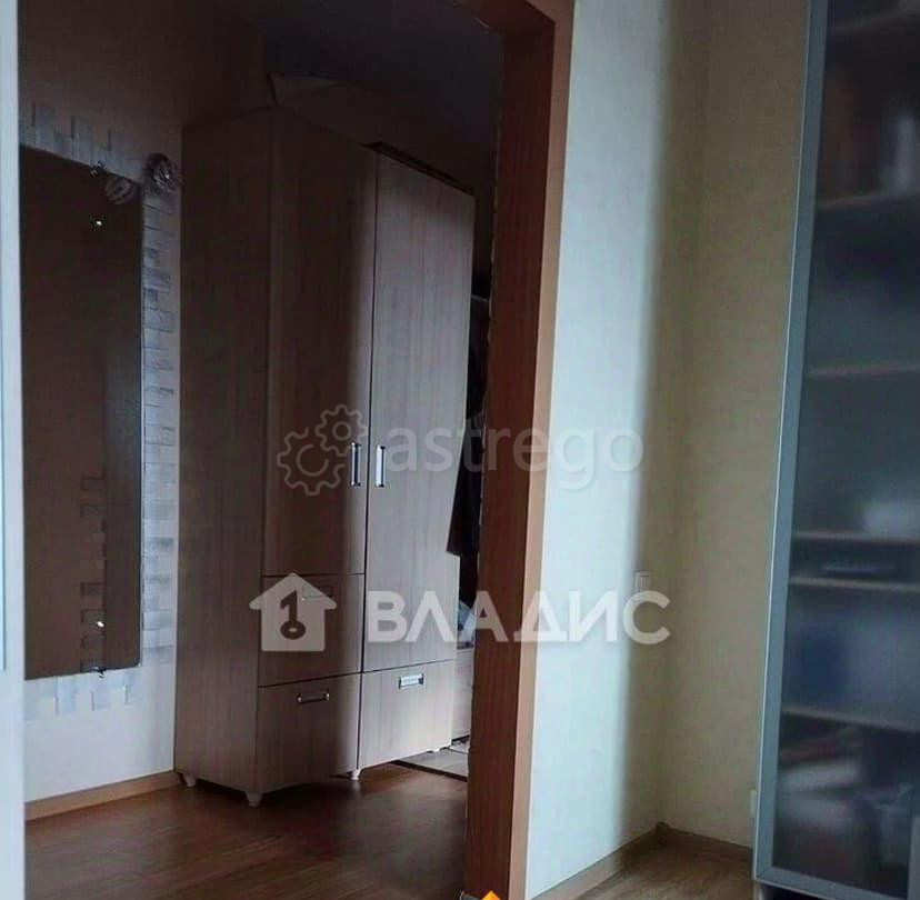 3-комн. квартира, 65.4 м2, 9/9 эт. Бийск - изображение 2