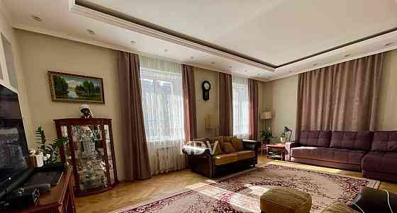 4-комн. квартира, 186 м2, 1/4 эт. Видное