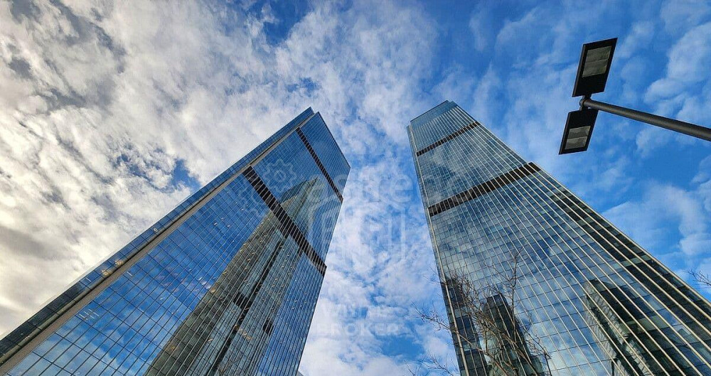 3-комн. апарт-ы, 126.3 м2, 68/78 эт. Москва - изображение 1