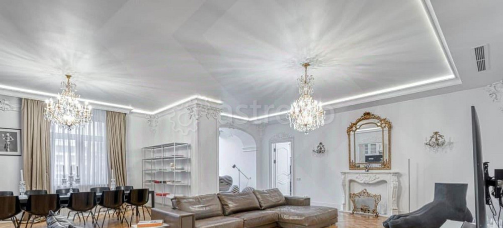4-комн. квартира, 340 м2, 2/8 эт. Москва - изображение 1