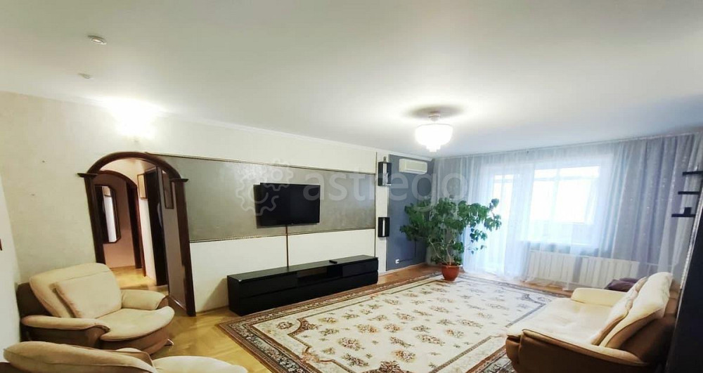 4-комн. квартира, 100.8 м2, 8/17 эт. Красноярск - изображение 1