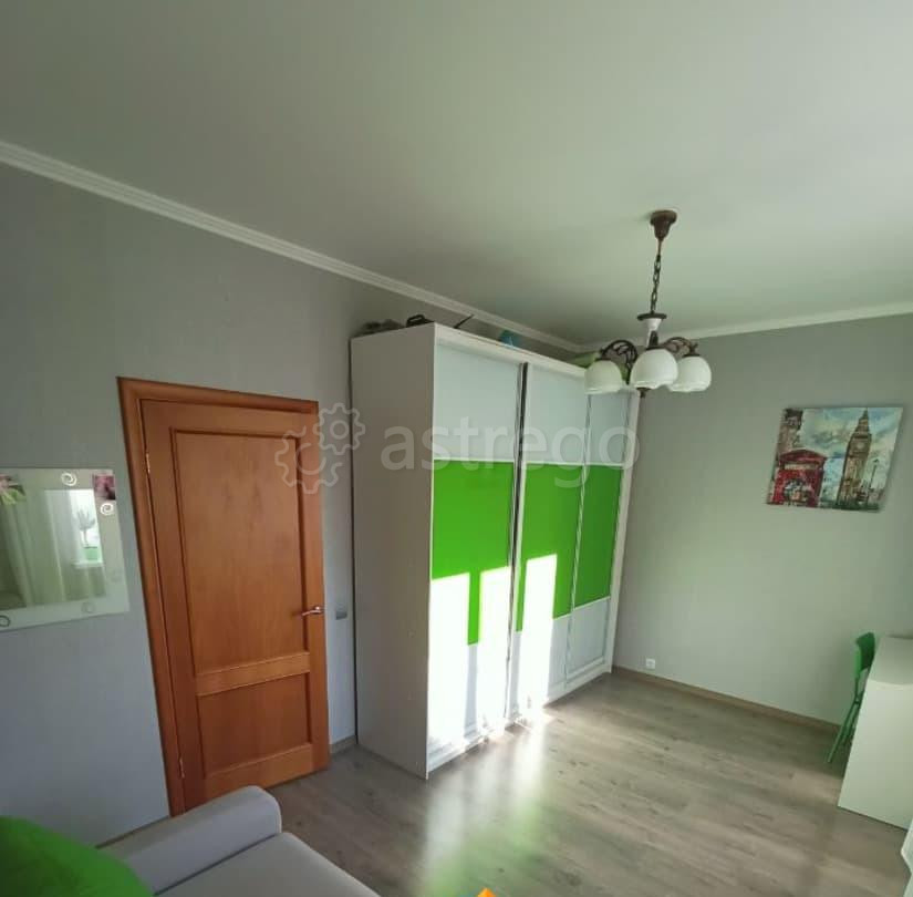 3-комн. квартира, 81.1 м2, 2/5 эт. Санкт-Петербург - изображение 4