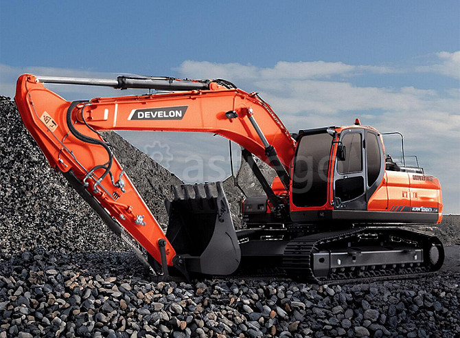 Гусеничный экскаватор Develon DX260LC-7M Кемерово - изображение 1