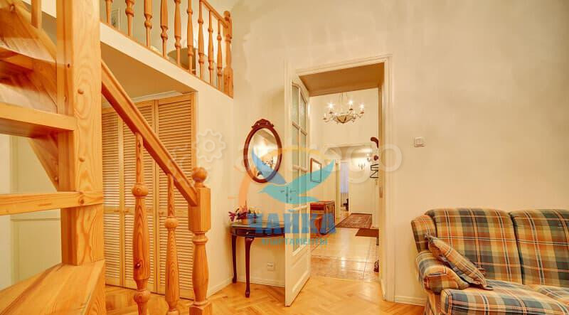 4-комн. квартира, 140 м2, 3/6 эт. Санкт-Петербург - изображение 2