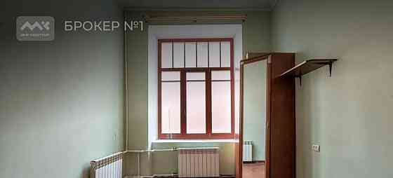 6-комн. квартира, 220 м2, 3/6 эт. Санкт-Петербург