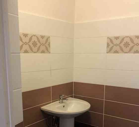 2-комн. квартира, 82 м2, 15/16 эт. Красноярск
