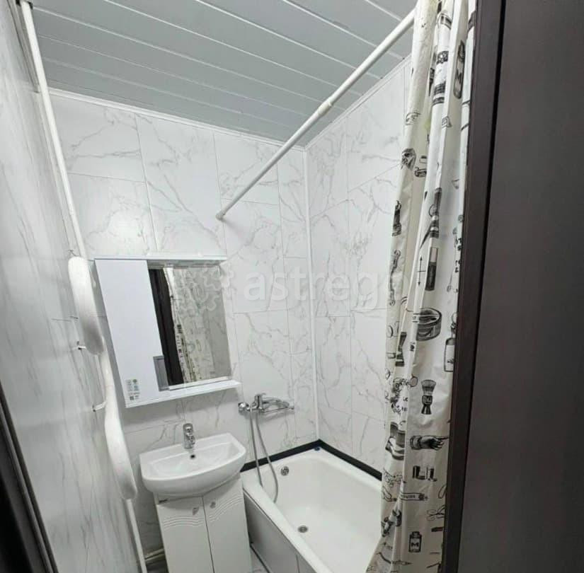 2-комн. квартира, 48 м2, 2/5 эт. Красноярск - изображение 1