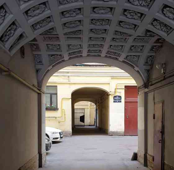 5-комн. квартира, 165.2 м2, 4/6 эт. Санкт-Петербург