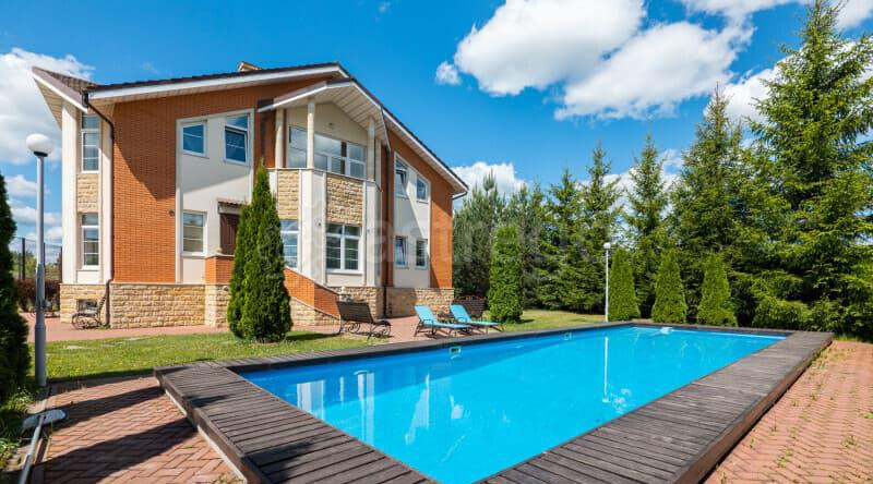 Коттедж, 600 м2 Звенигород - изображение 1