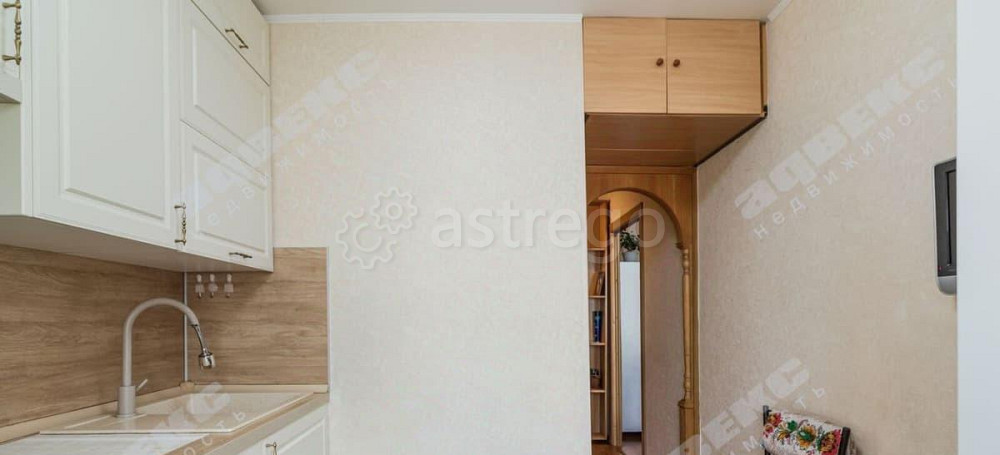 3-комн. квартира, 56 м2, 5/5 эт. Санкт-Петербург - изображение 3