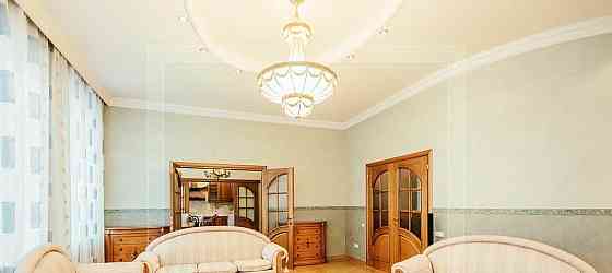 5-комн. квартира, 177 м2, 4/4 эт. Москва