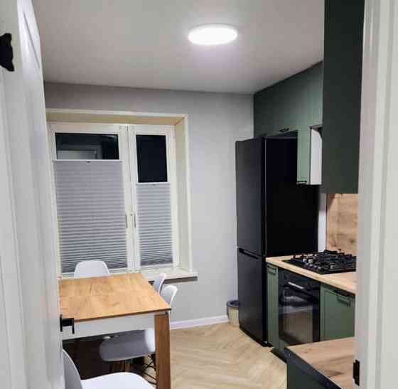 3-комн. квартира, 60 м2, 1/9 эт. Москва