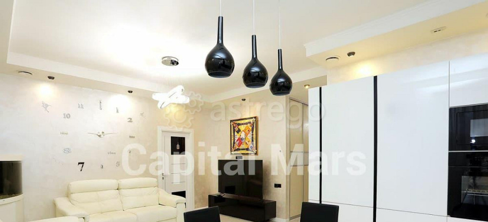 4-комн. квартира, 112 м2, 1/6 эт. Москва - изображение 1