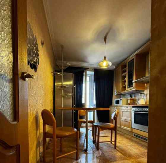3-комн. квартира, 87 м2, 7/24 эт. Москва