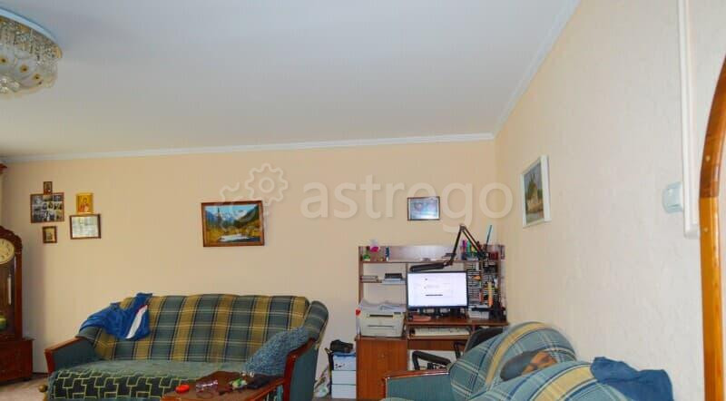 3-комн. квартира, 85 м2, 1/3 эт. Барнаул - изображение 2