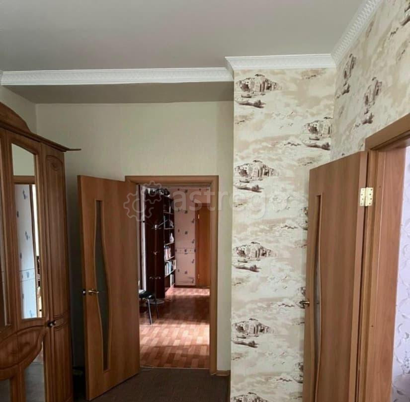 3-комн. квартира, 86 м2, 2/5 эт. Астрахань - изображение 1