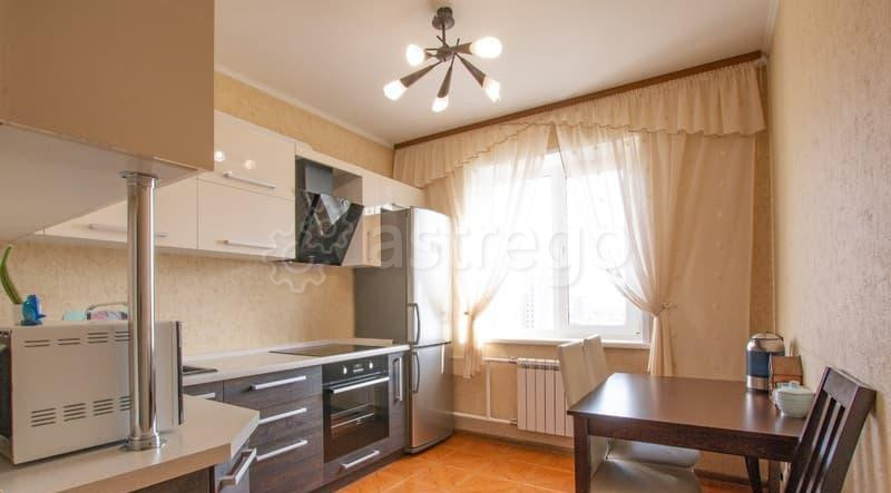 2-комн. квартира, 60 м2, 8/10 эт. Красноярск - изображение 2