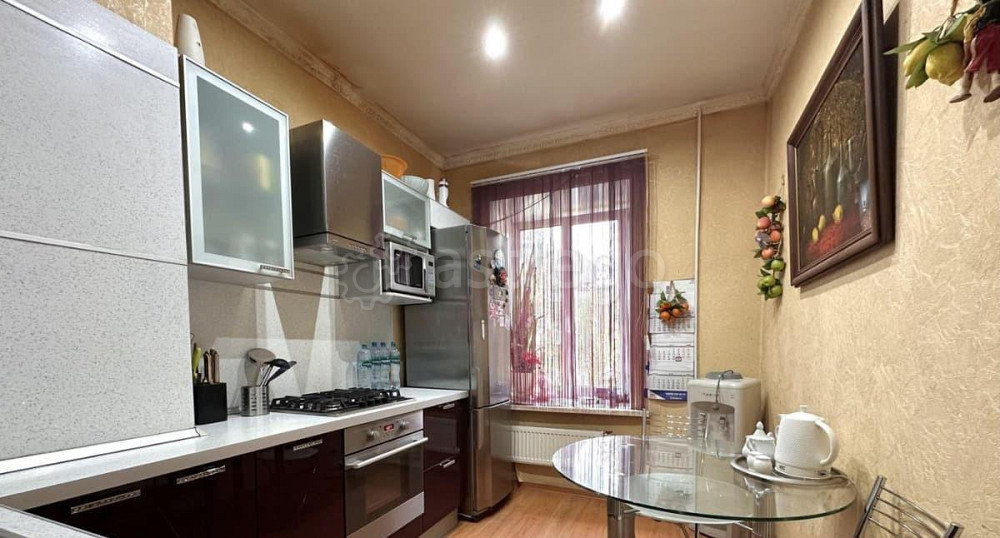 3-комн. квартира, 80 м2, 4/4 эт. Санкт-Петербург - изображение 1