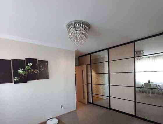 4-комн. квартира, 64 м2, 5/5 эт. Красноярск