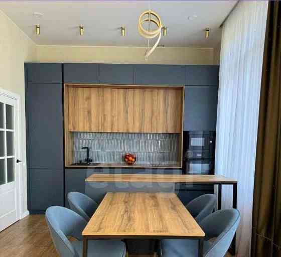 3-комн. квартира, 70 м2, 1/8 эт. Видное