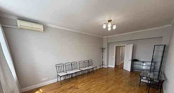 3-комн. квартира, 90 м2, 5/5 эт. Москва