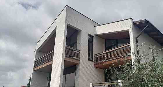 Коттедж, 400 м2, 50 соток, 3 эт. Емельяново