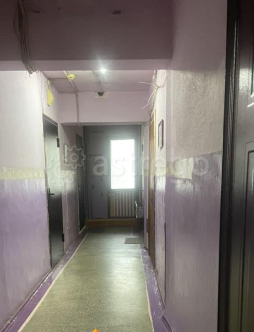 Комната, 11 м2, 2/9 эт. Красноярск - изображение 2