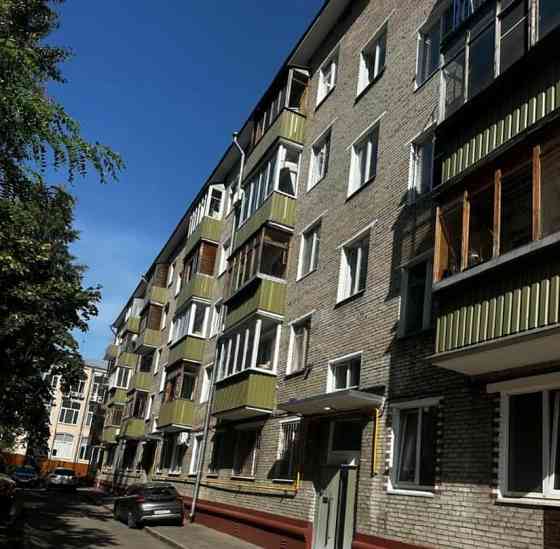 2-комн. квартира, 45 м2, 2/5 эт. Москва