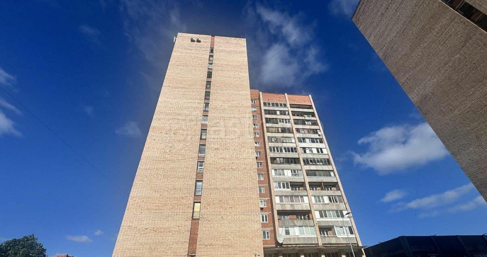 Комната, 13 м2, 13/15 эт. Санкт-Петербург - изображение 2