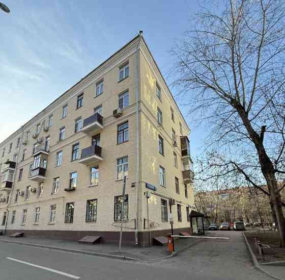 Комната, 14.9 м2, 2/5 эт. Москва