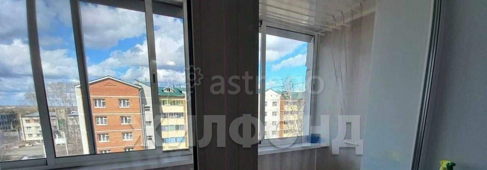 2-комн. квартира, 53.3 м2, 5/5 эт. Белогорск - изображение 1