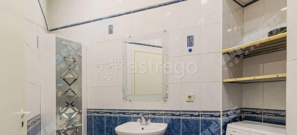 4-комн. квартира, 96.5 м2, 2/5 эт. Санкт-Петербург - изображение 3