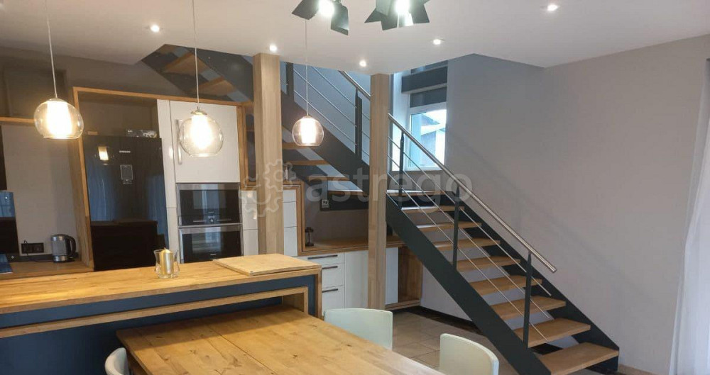 Коттедж, 240 м2, 10 соток, 2 эт. Москва - изображение 4