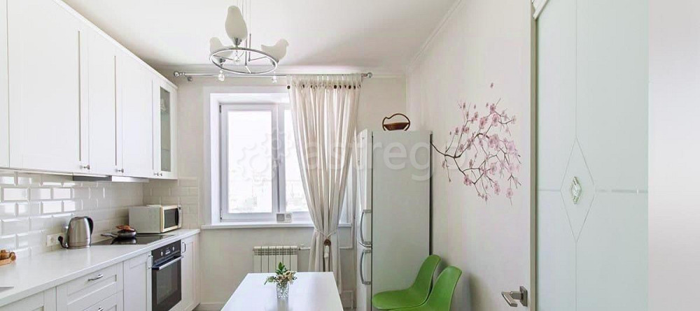 2-комн. квартира, 60.5 м2, 4/5 эт. Бийск - изображение 1