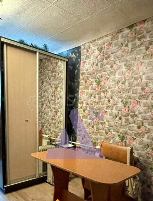 Комната, 17.9 м2, 2/5 эт. Новоалтайск - изображение 2