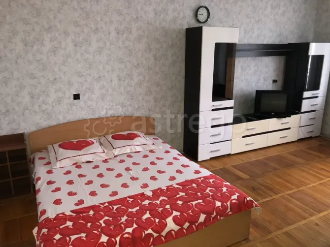 Сдам 1-комн. квартиру, 36 м2, 3/5 эт., посуточно Киров - изображение 2