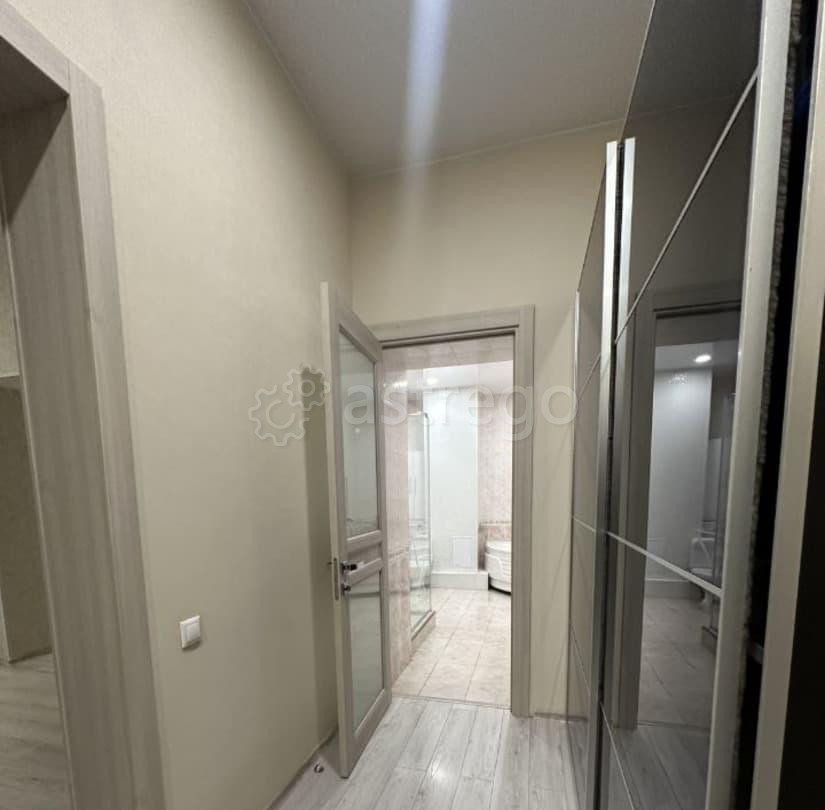 2-комн. квартира, 90 м2, 3/8 эт. Санкт-Петербург - изображение 4