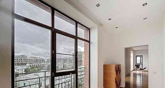 6-комн. квартира, 240 м2, 7/9 эт. Москва
