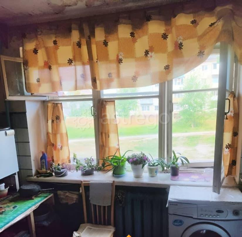 Студия, 107 м2, 1/3 эт. Коряжма - изображение 2