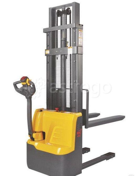 Штабелер самоходный 1,2 т 1,6 м XILIN CDD12R-E Li-ion (сопровождаемый) Хабаровск - изображение 1