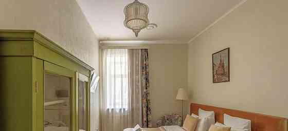 Комната, 120 м2, 2/2 эт. Санкт-Петербург