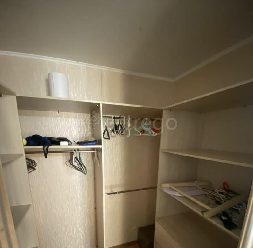 6-комн. квартира, 40 м2, 7/7 эт. Москва - изображение 2