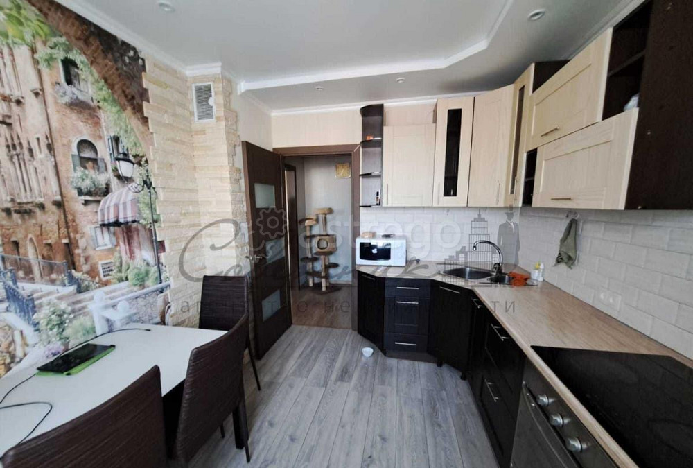 4-комн. квартира, 84.6 м2, 9/9 эт. Старый Оскол - изображение 1